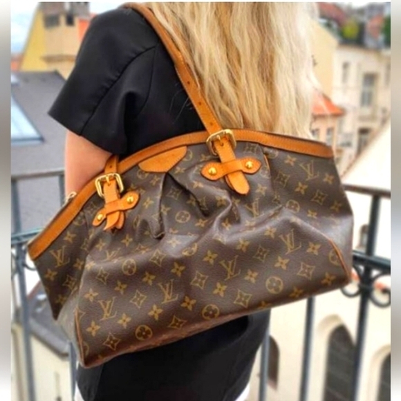 Louis Vitton Tivoli GM 💯% AUTHENTIC - Picture 1 of 17
